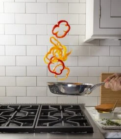 Saveur Selects Pannenset Voyage Series (Koekenpan ø 25 Cm + Steelpan ø 20 Cm) - TriPly RVS - Inductie En Alle Andere Warmtebronnen -Cuisine Et Table 1039x1200