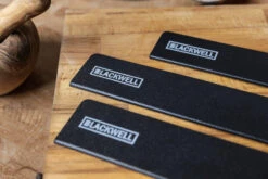 Blackwell Mesbeschermer - Universeel - Zwart - Voor Messen Met Een Lemmet Tot 26 Cm -Cuisine Et Table 11 Blackwell Messenbeschermers sfeer 2 1