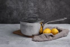 Saveur Selects Pannenset Voyage Series (Koekenpan ø 25 Cm + Steelpan ø 20 Cm) - TriPly RVS - Inductie En Alle Andere Warmtebronnen -Cuisine Et Table 1200x800 1