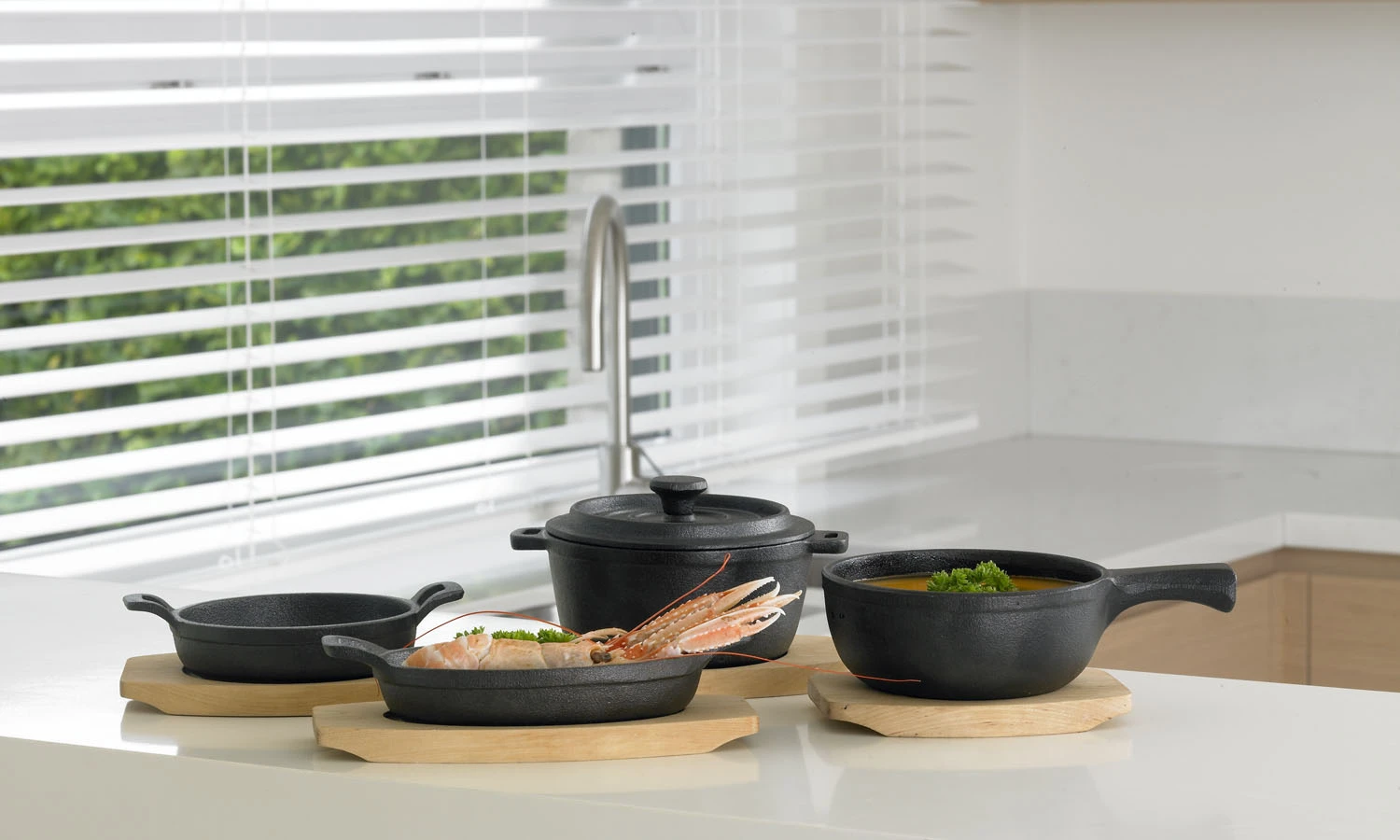 Cosy & Trendy Serveerpan - Gietijzer - ø 12 Cm / 200 Ml 4 Cosy & Trendy Serveerpan - Gietijzer - ø 12 Cm / 200 Ml - Image 2