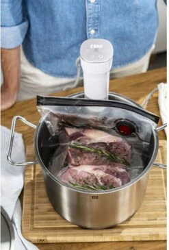 Zwilling Sous Vide Stick Enfinigy - Nauwkeurige Temperatuurinstelling - IPX7 Waterproof - Zwart -Cuisine Et Table 4009839546716 11