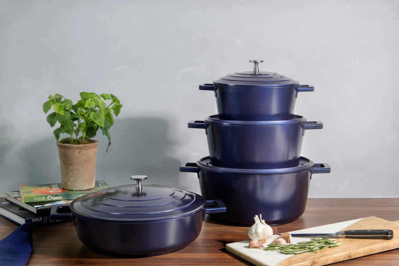 MasterClass Braadpan Blauw - ø 28 Cm / 5 Liter - Standaard Anti-aanbaklaag 4 MasterClass Braadpan Blauw - ø 28 Cm / 5 Liter - Standaard Anti-aanbaklaag - Image 2