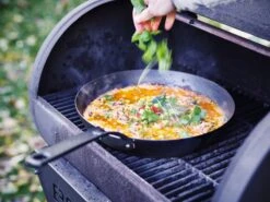 BK Koekenpan Black Steel - ø 28 Cm - Zonder Anti-aanbaklaag 16 BK Koekenpan Black Steel - ø 28 Cm - Zonder Anti-aanbaklaag -Cuisine Et Table 63b61f80f08e843f27d7571b3fc6df03c118578d BlackSteel 12 11 B93816 1