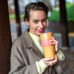 Koziol Thermosbeker Aroma To Go Roze 700 Ml -Cuisine Et Table 7243 aroma to go xl 704 fr 12 os