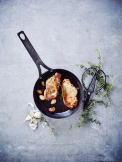 BK Koekenpan Black Steel - ø 28 Cm - Zonder Anti-aanbaklaag 12 BK Koekenpan Black Steel - ø 28 Cm - Zonder Anti-aanbaklaag -Cuisine Et Table 888eaa5860e990e4de3469dba80f7d1b4a41f656 Black steel frypan S2 1