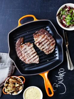 Le Creuset Grillpan Signature - Oranjerood - 26 X 26 Cm - Geëmailleerde Anti-aanbaklaag -Cuisine Et Table 9200000092682697 1