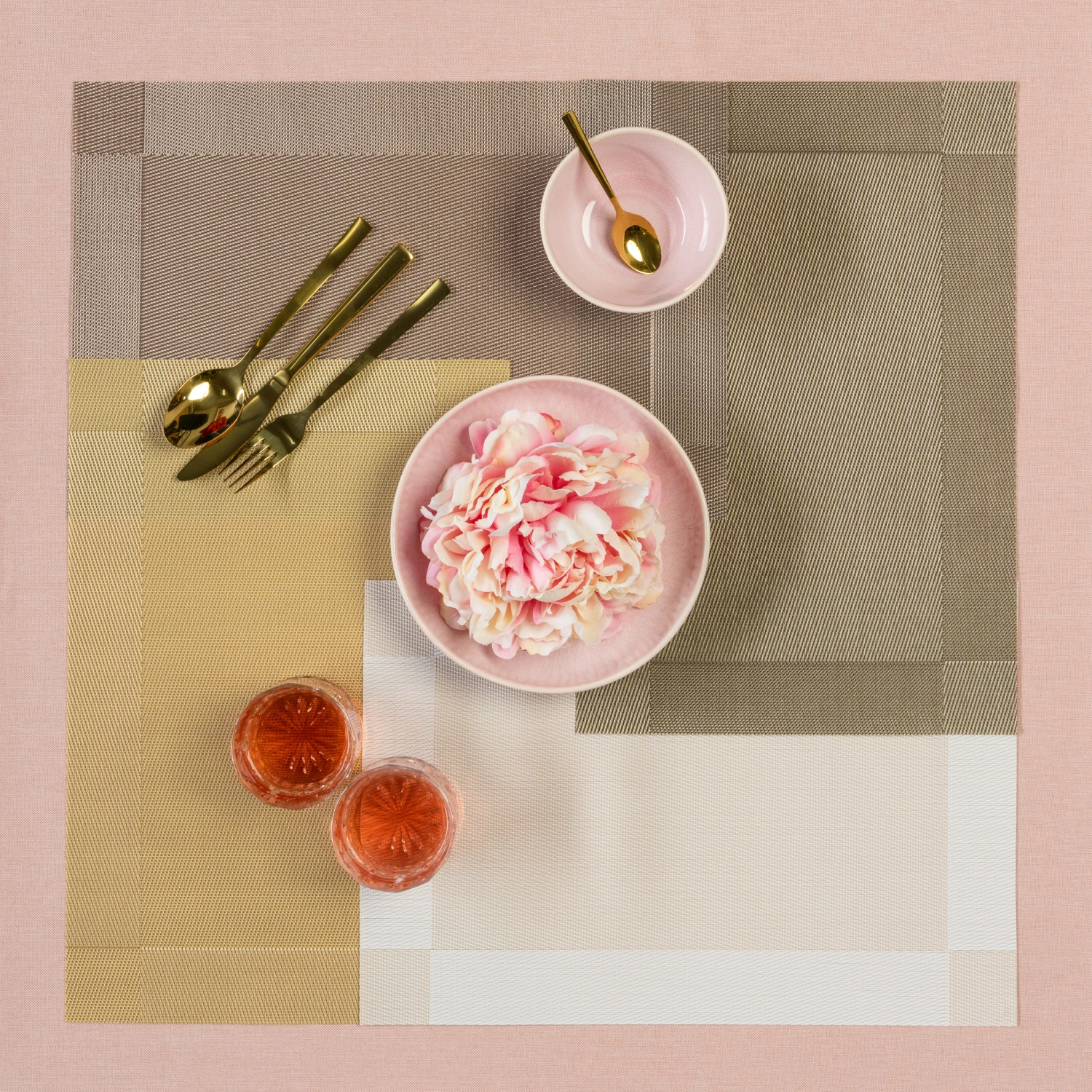 Jay Hill Placemats - Extra Gold - 45 X 31 Cm - 6 Stuks 5 Jay Hill Placemats - Extra Gold - 45 X 31 Cm - 6 Stuks - Image 3