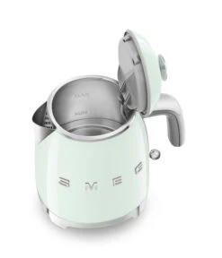 SMEG Waterkoker Mini - 1400 W - Watergroen - 800 Ml - 3 Kops - KLF05PGEU 8 SMEG Waterkoker Mini - 1400 W - Watergroen - 800 Ml - 3 Kops - KLF05PGEU -Cuisine Et Table KLF05PGEU 11