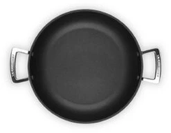 Le Creuset Hapjespan Met Deksel - Les Forgées TNS - ø 28 Cm / 3.2 Liter - Standaard Anti-aanbaklaag -Cuisine Et Table LC 20190624 ZS PS FS 51107280010502 005