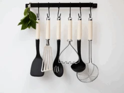 KitchenAid Soeplepel Core - Amandelwit -Cuisine Et Table Productafbeeldingen CL 2023 03 09T144311.512