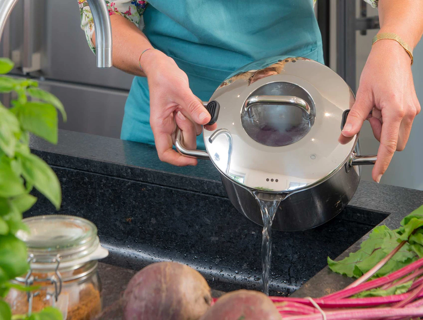 Sola Kookpan Met Deksel Zuma - ø 24 Cm / 5.5 Liter 4 Sola Kookpan Met Deksel Zuma - ø 24 Cm / 5.5 Liter - Image 2