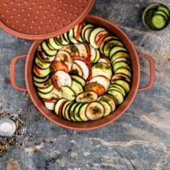 Westinghouse Hapjespan Performance - Rebel Red - ø 28 Cm / 4.1 Liter - Standaard Anti-aanbaklaag -Cuisine Et Table WCCC0095L28OR 12