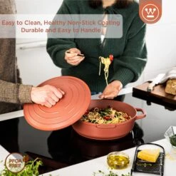 Westinghouse Hapjespan Performance - Rebel Red - ø 32 Cm / 5.8 Liter - Standaard Anti-aanbaklaag -Cuisine Et Table WCCC0095L28OR 4 1