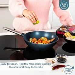 Westinghouse Wokpan Performance - Bravery Blue - ø 28 Cm - Standaard Anti-aanbaklaag 27 Westinghouse Wokpan Performance - Bravery Blue - ø 28 Cm - Standaard Anti-aanbaklaag -Cuisine Et Table WCCW0095028BL 4