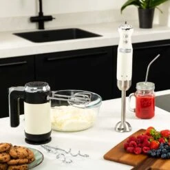Westinghouse Staafmixer Retro Collections - 600 W - Vanilla White - WKHBS270WH -Cuisine Et Table WKHBS270WH Retro Hand Blender 5