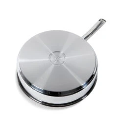 BK Hapjespan Met Deksel - Bright RVS - ø 28 Cm - Zonder Anti-aanbaklaag 9 BK Hapjespan Met Deksel - Bright RVS - ø 28 Cm - Zonder Anti-aanbaklaag -Cuisine Et Table fc0dc2028d5d3253cc6eac1205cd79041df26e1e BK Bri SauteP 1pc CC005749 001 Base