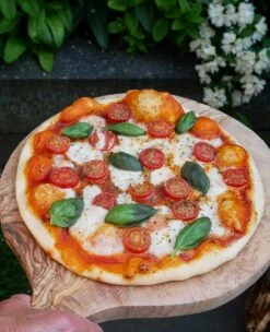 Jay Hill Serveerplank / Pizzaplank Tunea - Olijfhout - ø 30 Cm -Cuisine Et Table jay hill pizzaplank