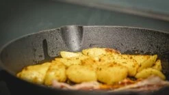 Blackwell Koekenpan - Gietijzer - ø 20 Cm - Zonder Anti-aanbaklaag 20 Blackwell Koekenpan - Gietijzer - ø 20 Cm - Zonder Anti-aanbaklaag -Cuisine Et Table jh gietijzer 1 7