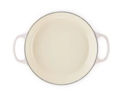 Le Creuset Braadpan Signature - Campagnard - Shell Pink - ø 26 Cm / 2.2 Liter -Cuisine Et Table le creuset campagnard shell pink 26cm 2