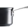 Le Creuset Steelpan - 2 Schenktuiten - Les Forgées TNS - ø 16 Cm / 1.6 Liter - Standaard Anti-aanbaklaag 1 Le Creuset Steelpan - 2 Schenktuiten - Les Forgées TNS - ø 16 Cm / 1.6 Liter - Standaard Anti-aanbaklaag -Cuisine Et Table le creuset steelpan 16cm
