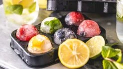 Sareva IJsblokjesvorm - 6 Ronde Ijsbollen - Siliconen - Easy Release - Herbruikbaar -Cuisine Et Table sereva ijs sfeer 27